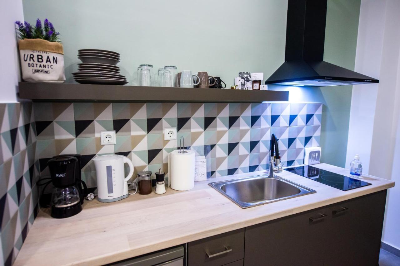 Indigo Apartment 1 Kalamata Bagian luar foto