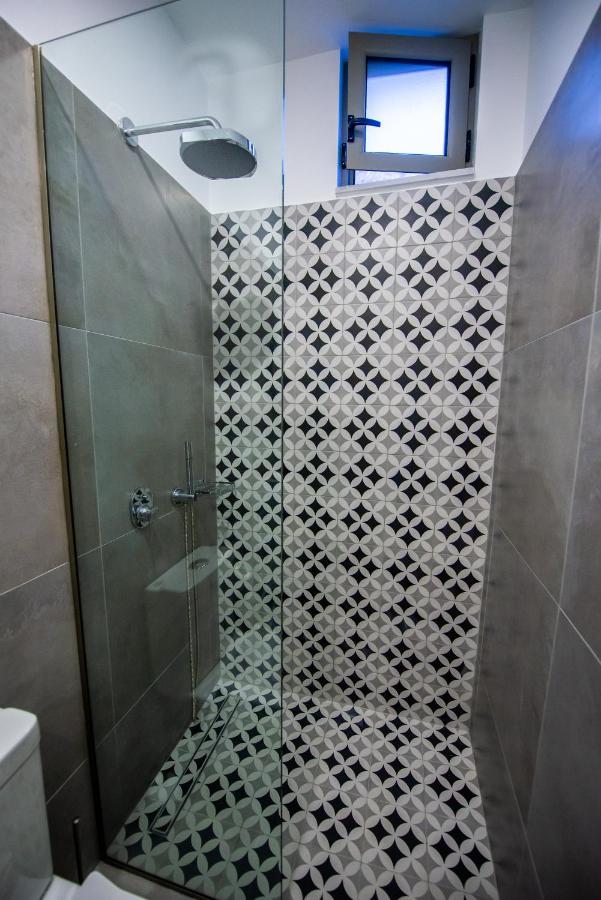 Indigo Apartment 1 Kalamata Bagian luar foto